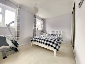 Bedroom- click for photo gallery